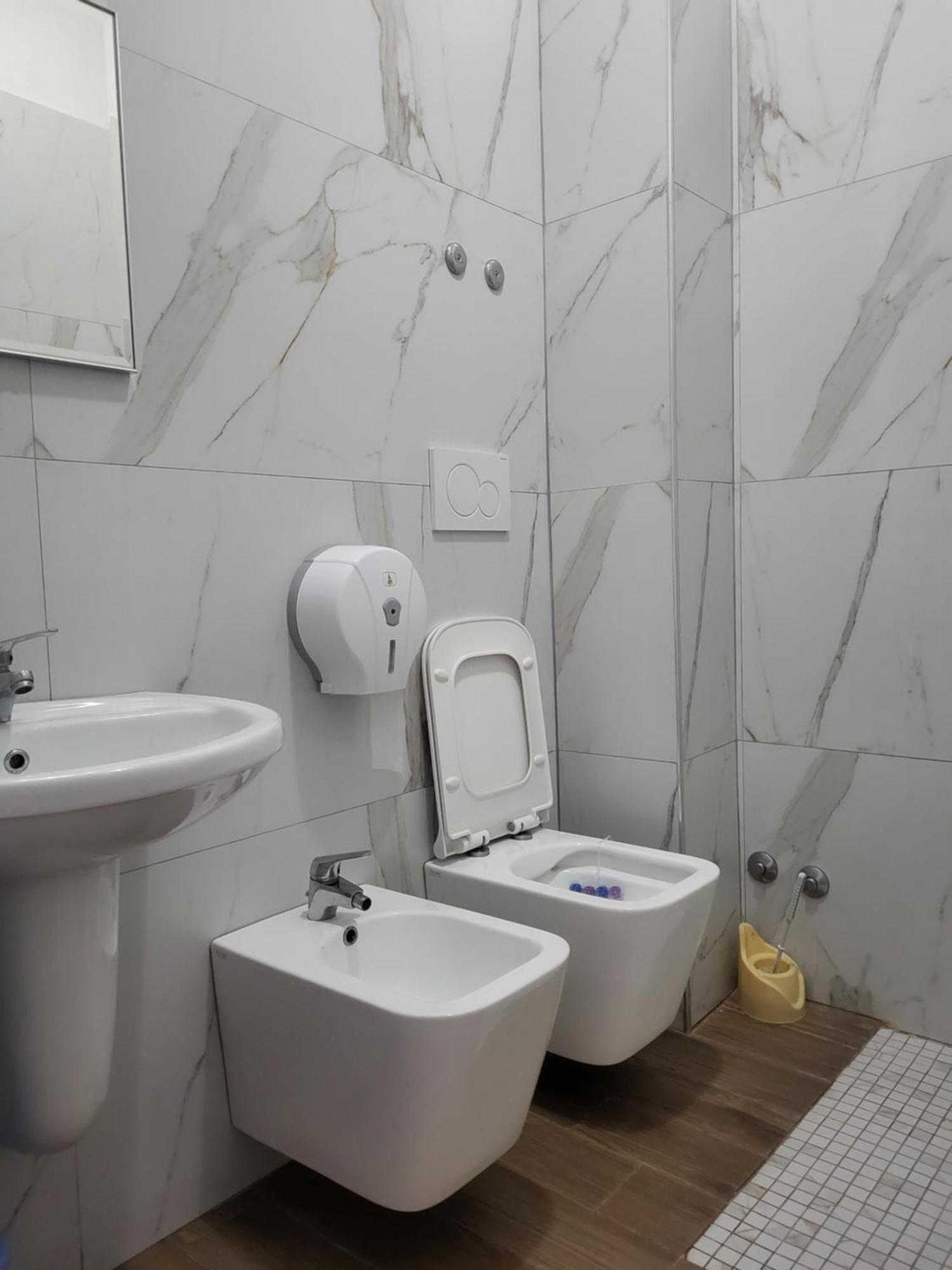 Hotel Europa Lezhë Dış mekan fotoğraf