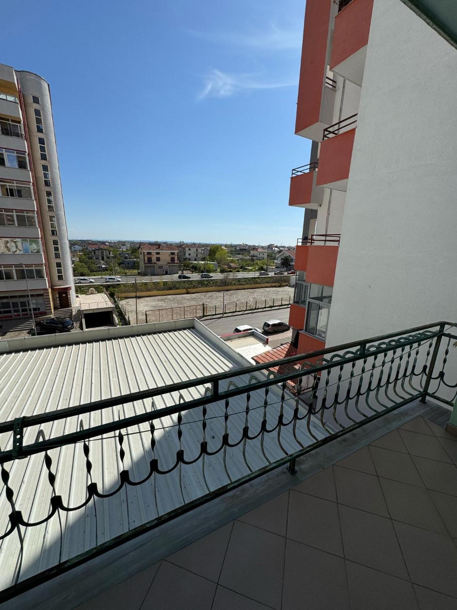 Hotel Europa Lezhë Dış mekan fotoğraf