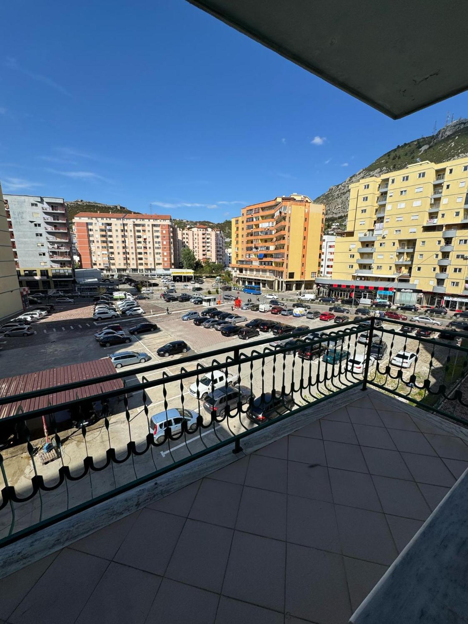Hotel Europa Lezhë Dış mekan fotoğraf
