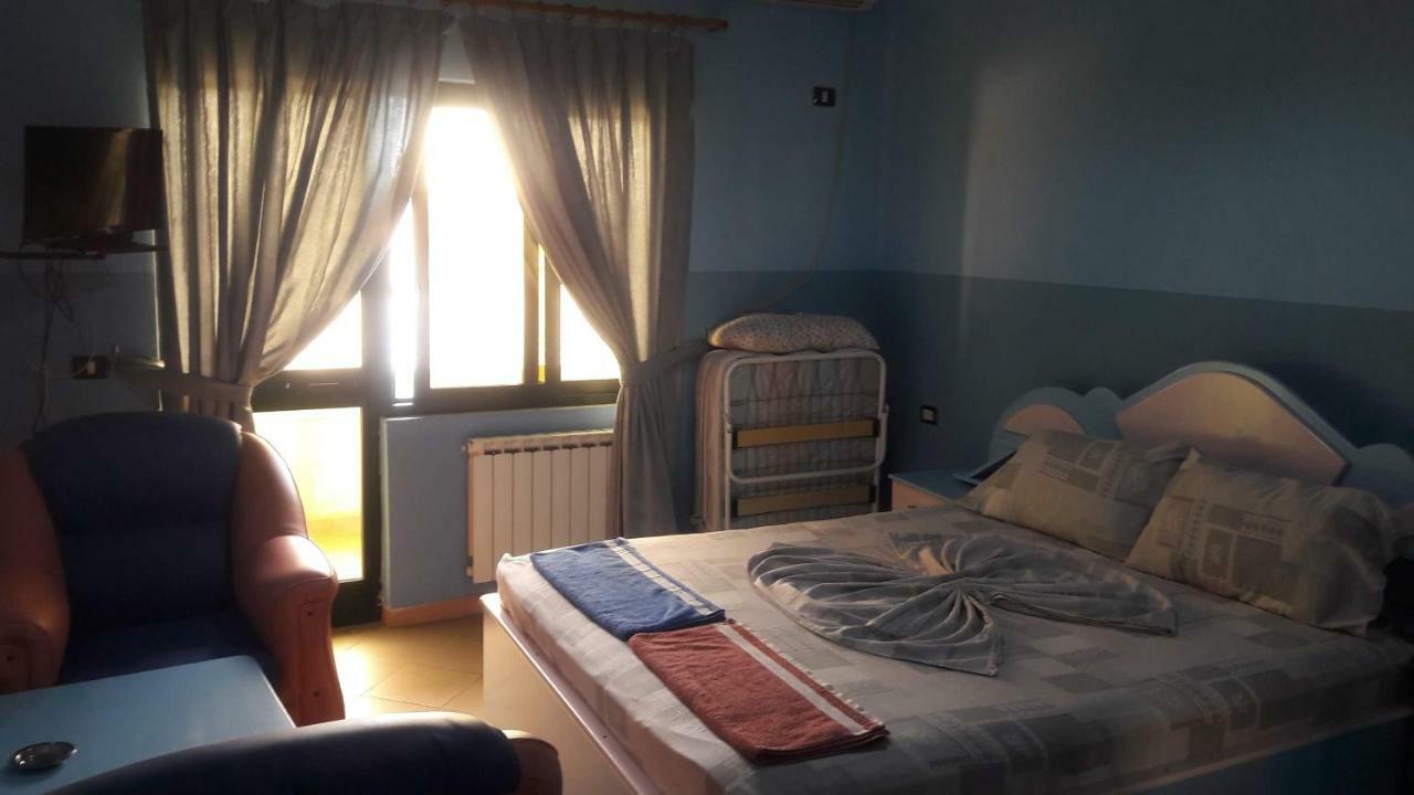 Hotel Europa Lezhë Dış mekan fotoğraf